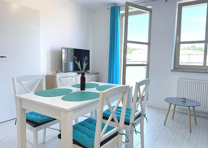 Bryza - Kwartal Rozy Wiatrow 32 - Centrum